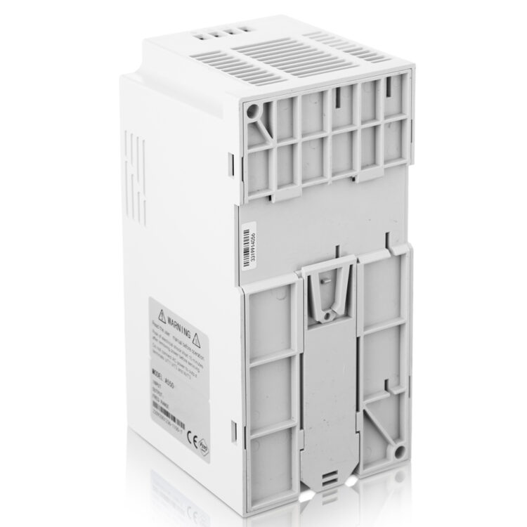 Taajuusmuuttaja 3 kW 230V A550 Plus Ilmainen toimitus suomeen